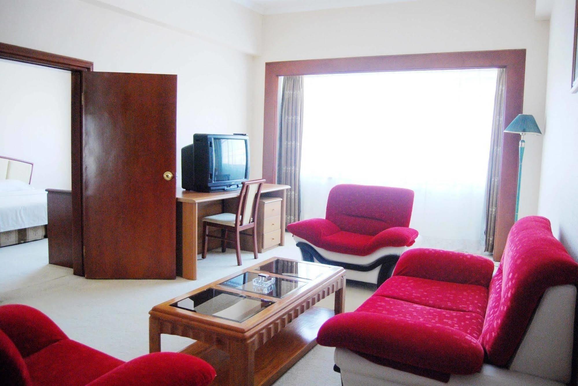 Hampton By Hilton Dalian Zhongshan Zewnętrze zdjęcie