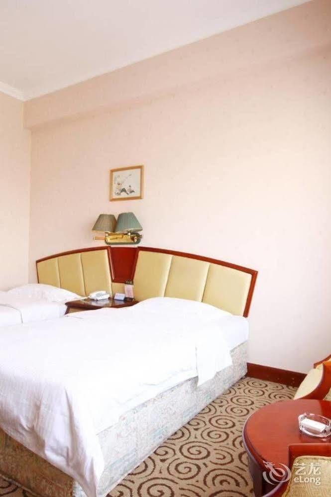 Hampton By Hilton Dalian Zhongshan Zewnętrze zdjęcie